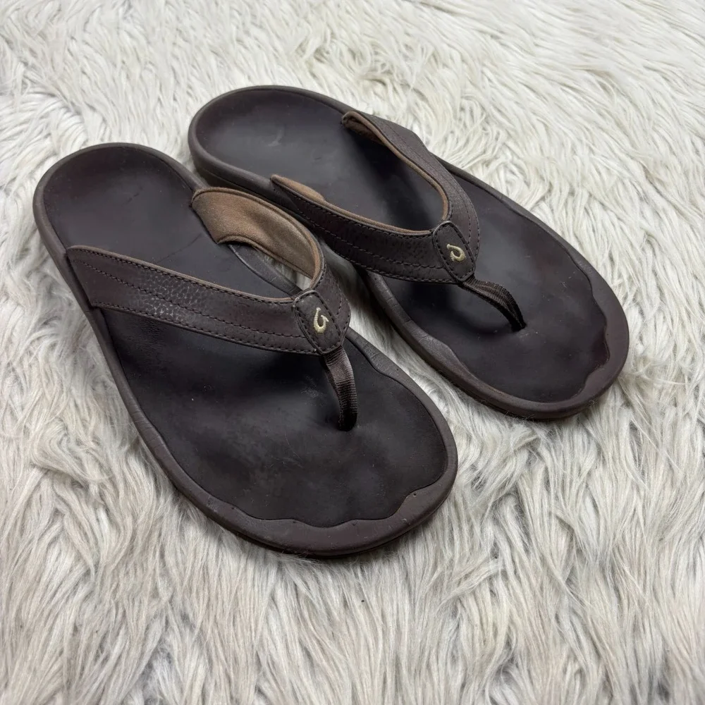 OluKai Women's 9.5 Brown Ohana Water-Resistant Flip Flops‎ Sandals Hawaii Beach